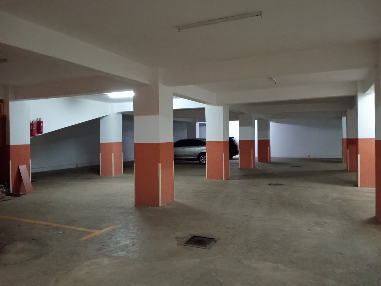 Basement parking Photo 3