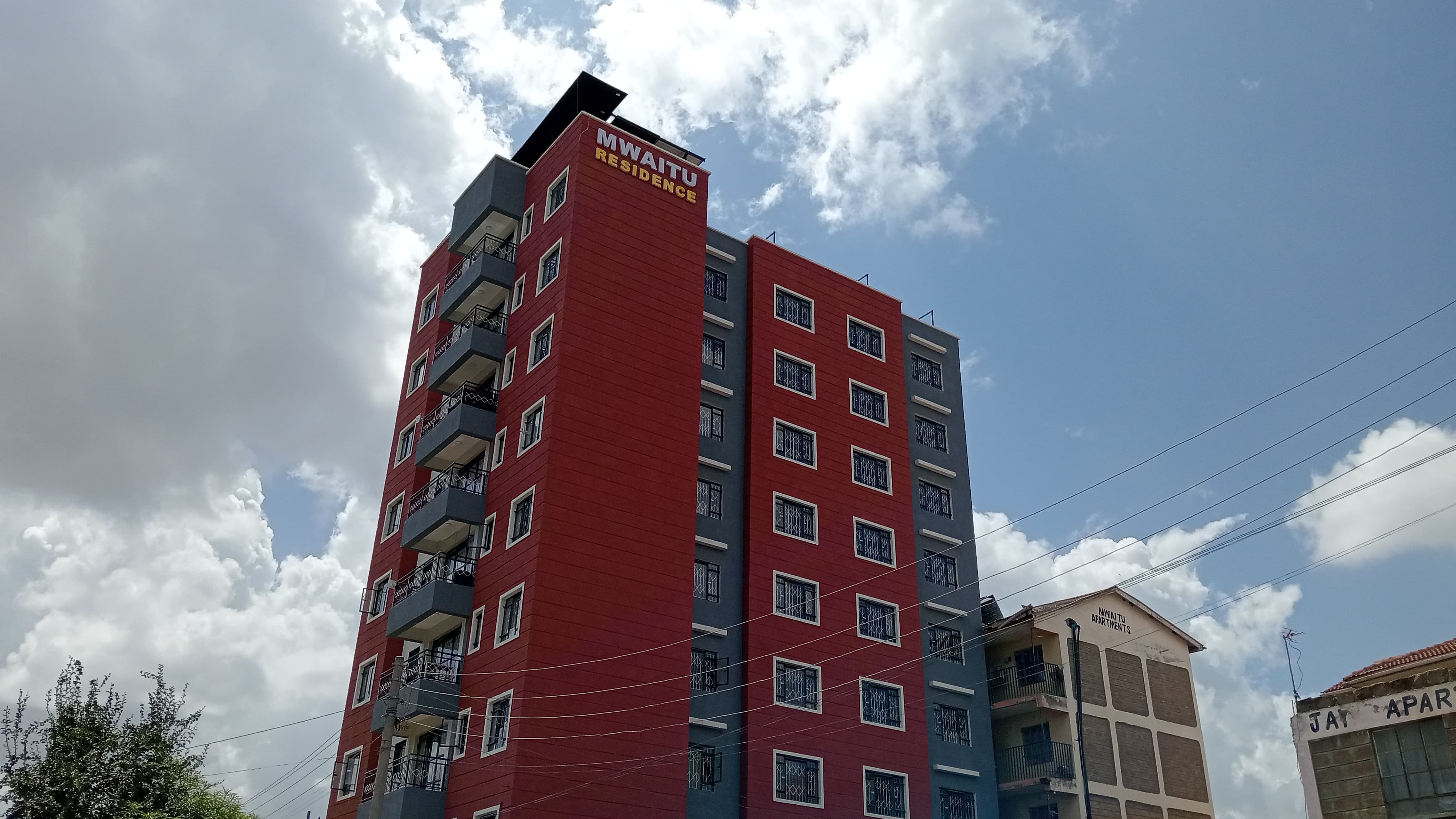 Exterior Photo 4